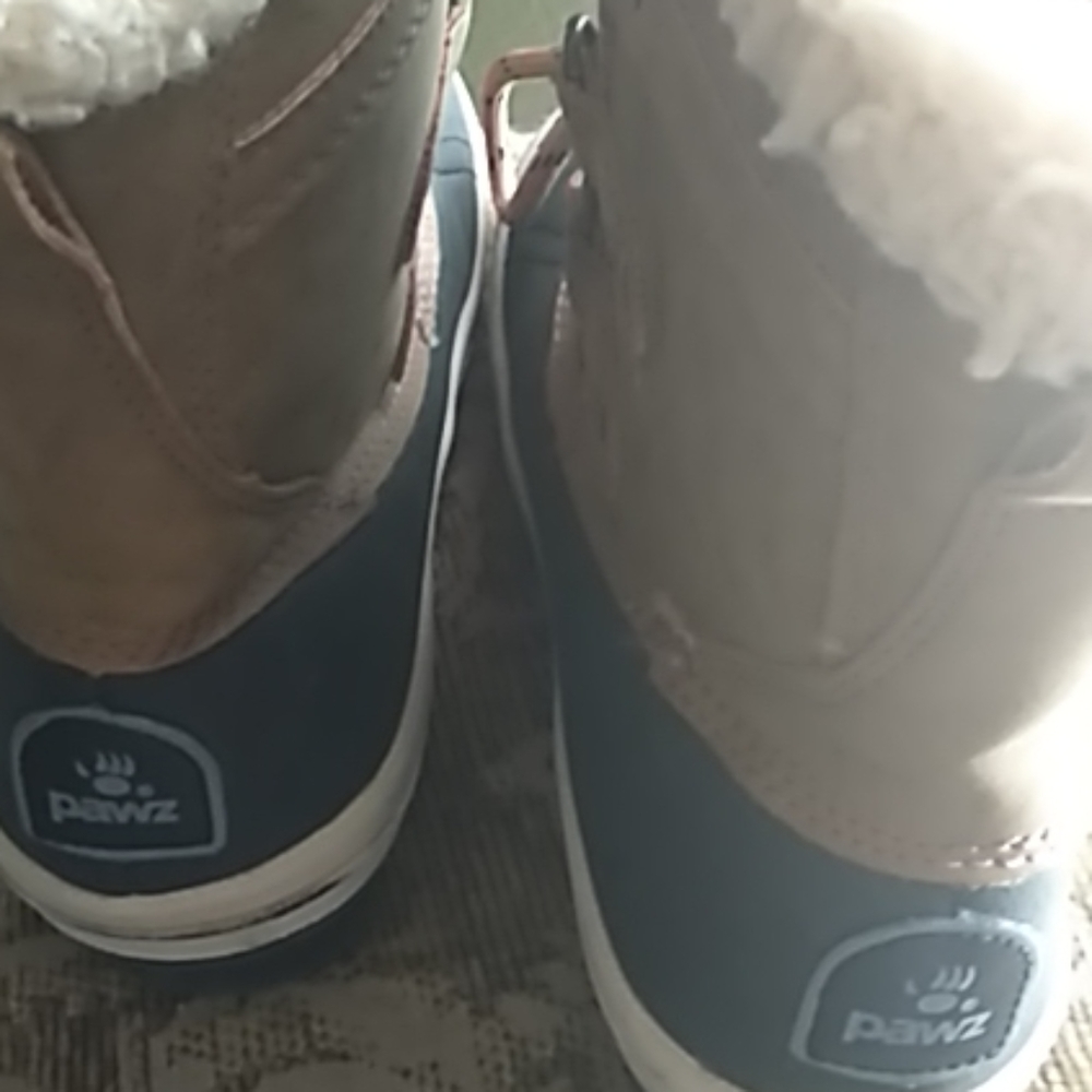 Pawz Boot's - Picture 5 of 8